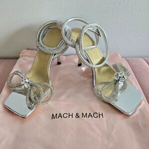 Mach & Mach